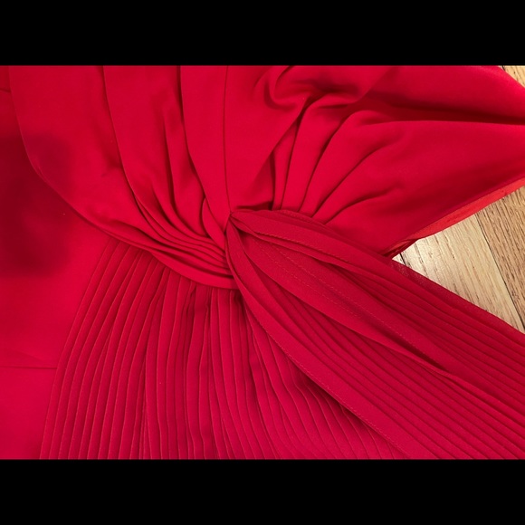 Red one shoulder dress by AIJEK - Picture 3 of 7